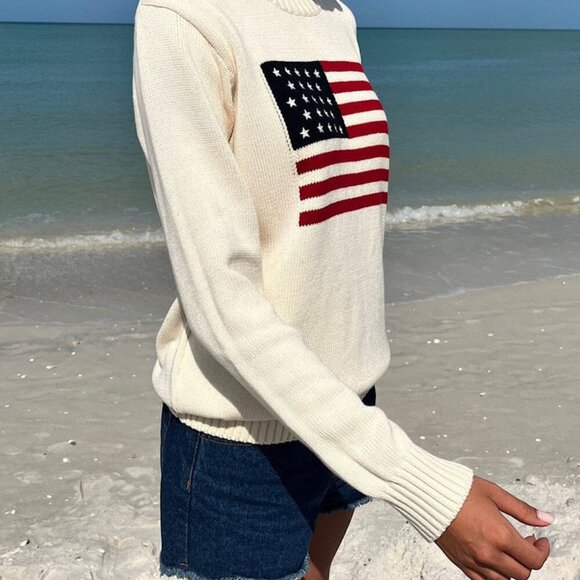 BRANDY MELVILLE | Nico American Flag Sweater - Picture 4 of 8